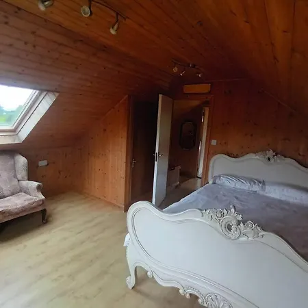 2 Bedroom House Hébergement de vacances Glandore